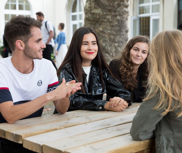 Étudiants campus UCO Nantes © Julien Knaub | UCO